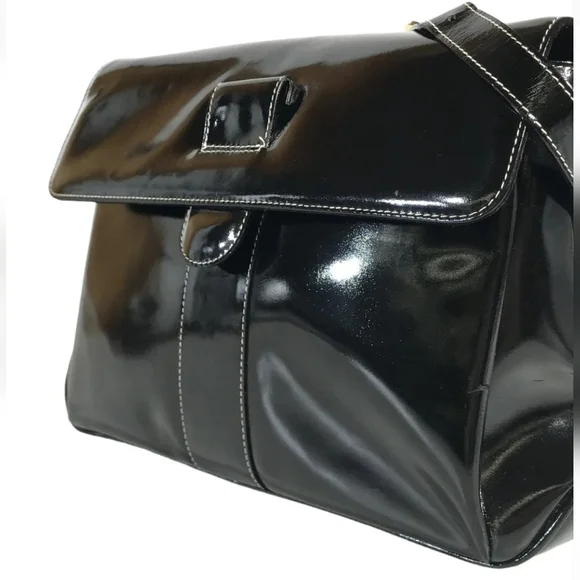 SALVATORE FERRAGAMO BAG SHOULDERBAG ENAMEL LEATHER
